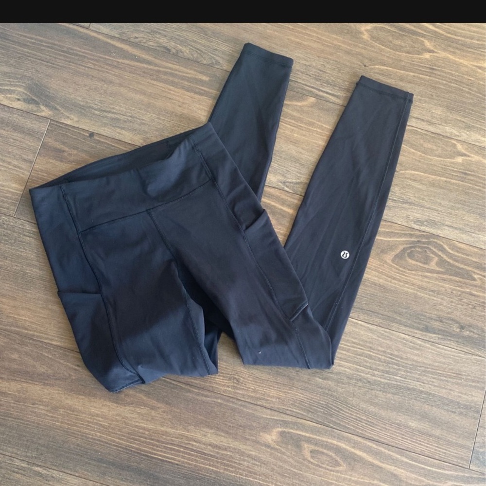 Lululemon Fast and Free Tights 28” size 4